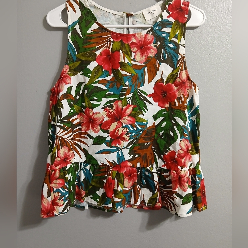 Everly Floral Sleeveless Kids Top - Picture 9 of 9